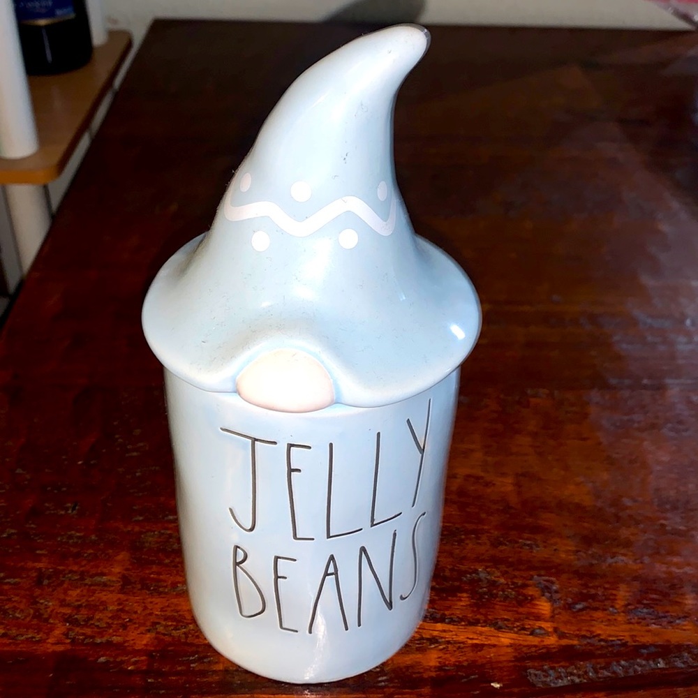 Rae Dunn candle
